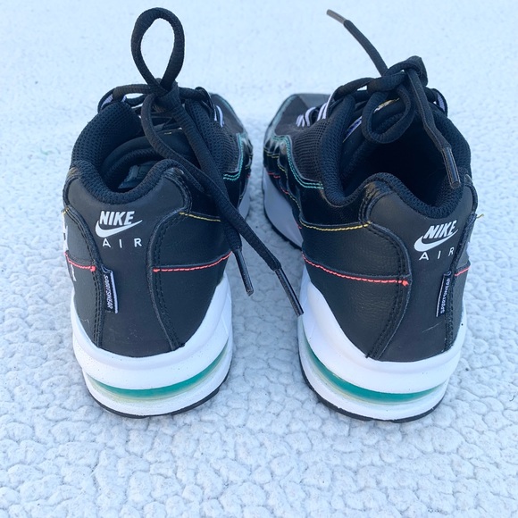 Nike Air Max 95 Black - Picture 4 of 7